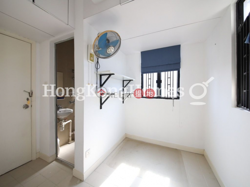 Property Search Hong Kong | OneDay | Residential | Rental Listings | 3 Bedroom Family Unit for Rent at Beauty Court