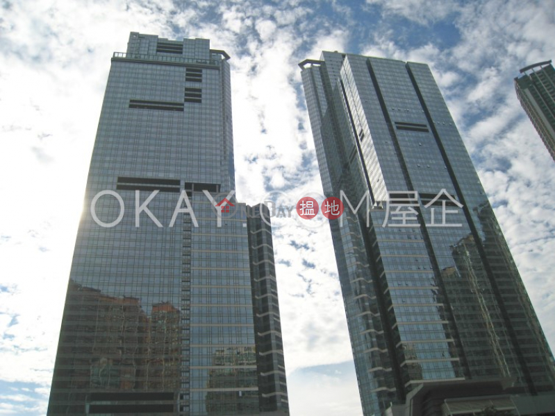 HK$ 62,000/ month, The Cullinan Tower 21 Zone 6 (Aster Sky) | Yau Tsim Mong Unique 3 bedroom on high floor | Rental