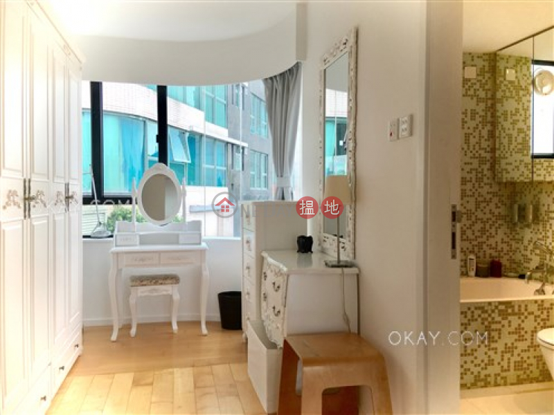 Tasteful 2 bedroom on high floor with racecourse views | For Sale | Greencliff 翠壁 Sales Listings