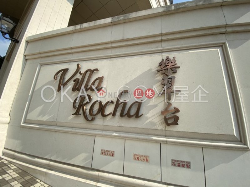 HK$ 23.5M | Villa Rocha Wan Chai District | Nicely kept 3 bedroom with terrace & parking | For Sale