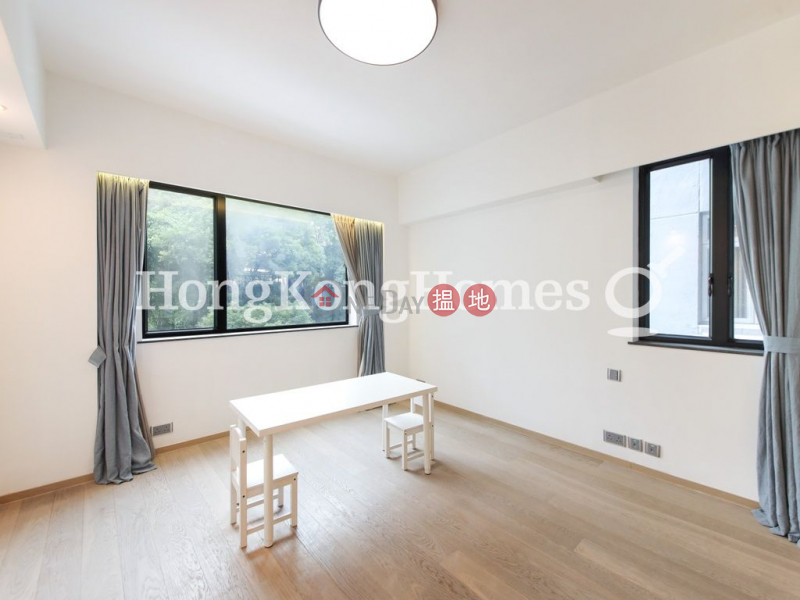 Property Search Hong Kong | OneDay | Residential | Rental Listings | 3 Bedroom Family Unit for Rent at Alpine Court