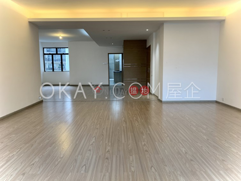 Efficient 3 bed on high floor with balcony & parking | Rental | Palm Court 棕櫚閣 Rental Listings