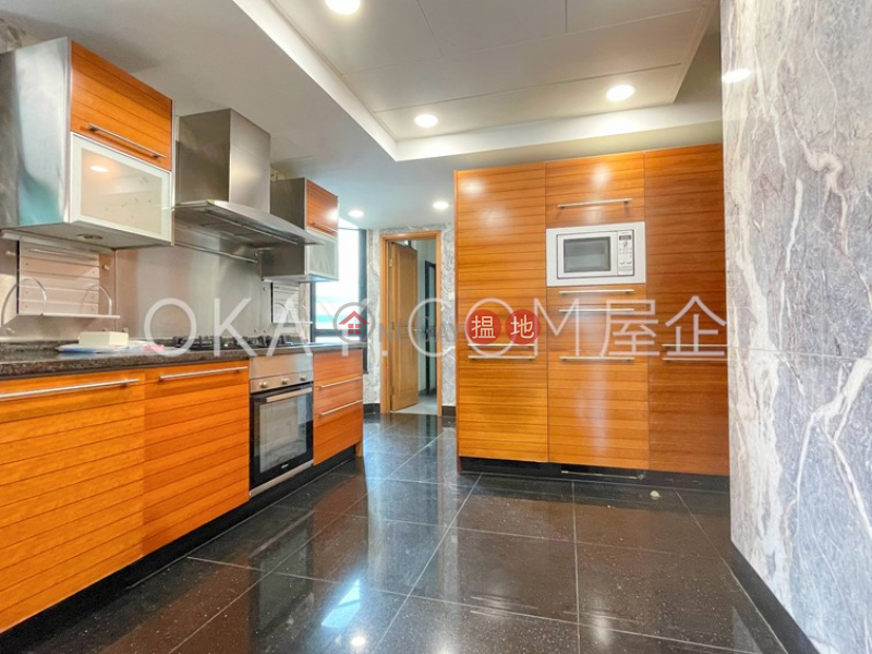 HK$ 60M The Leighton Hill | Wan Chai District | Rare 3 bedroom with parking | For Sale