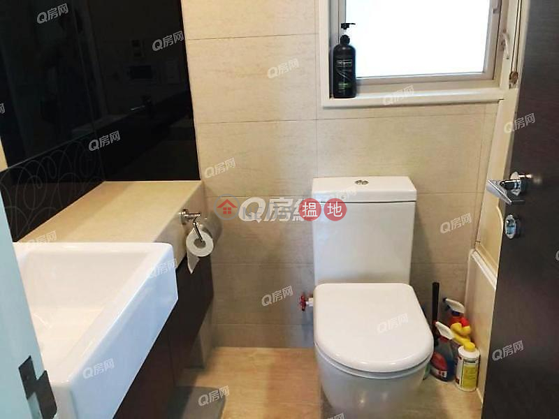 Property Search Hong Kong | OneDay | Residential | Rental Listings, Centre Place | 2 bedroom Mid Floor Flat for Rent