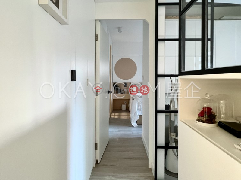 Property Search Hong Kong | OneDay | Residential, Rental Listings | Gorgeous 2 bedroom in Mid-levels West | Rental