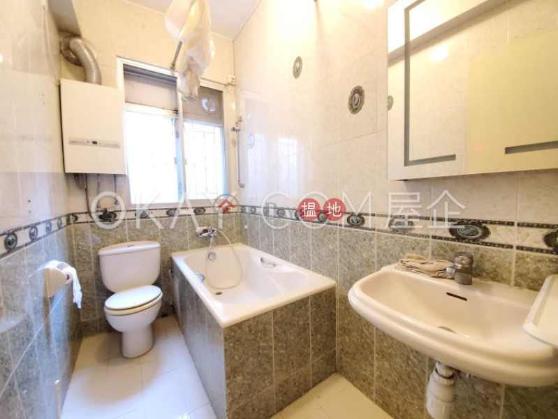 3房2廁,實用率高,連車位,露台時和大廈出售單位34堅尼地道 | 中區|香港出售|HK$ 1,980萬