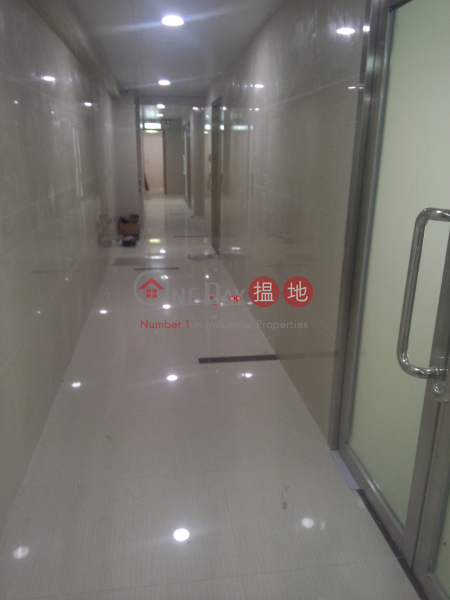 Hoover Ind Building, 26 Kwai Cheong Road | Kwai Tsing District, Hong Kong, Rental HK$ 7,500/ month