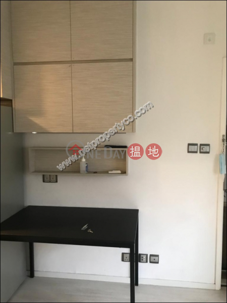 Chic 2 bedrooms Apartment, Luen Fat Mansion 聯發大廈 Rental Listings | Wan Chai District (A070603)
