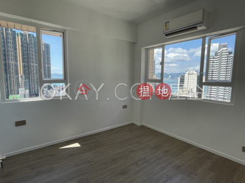 Nicely kept 3 bedroom on high floor with balcony | Rental | Block B KingsField Tower 景輝大廈B座 _0