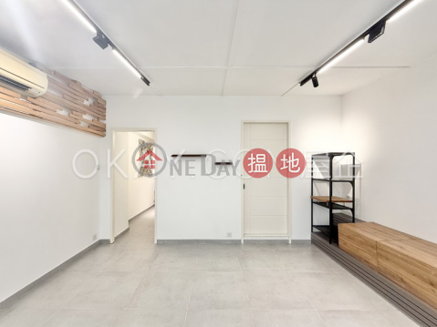 Cozy 1 bedroom with terrace | Rental, 37-39 Sing Woo Road 成和道37-39號 | Wan Chai District (OKAY-R392437)_0