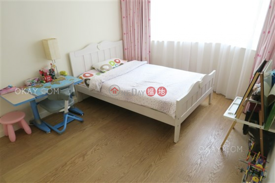 Efficient 5 bedroom with balcony & parking | Rental | Babington House 巴威大廈 Rental Listings