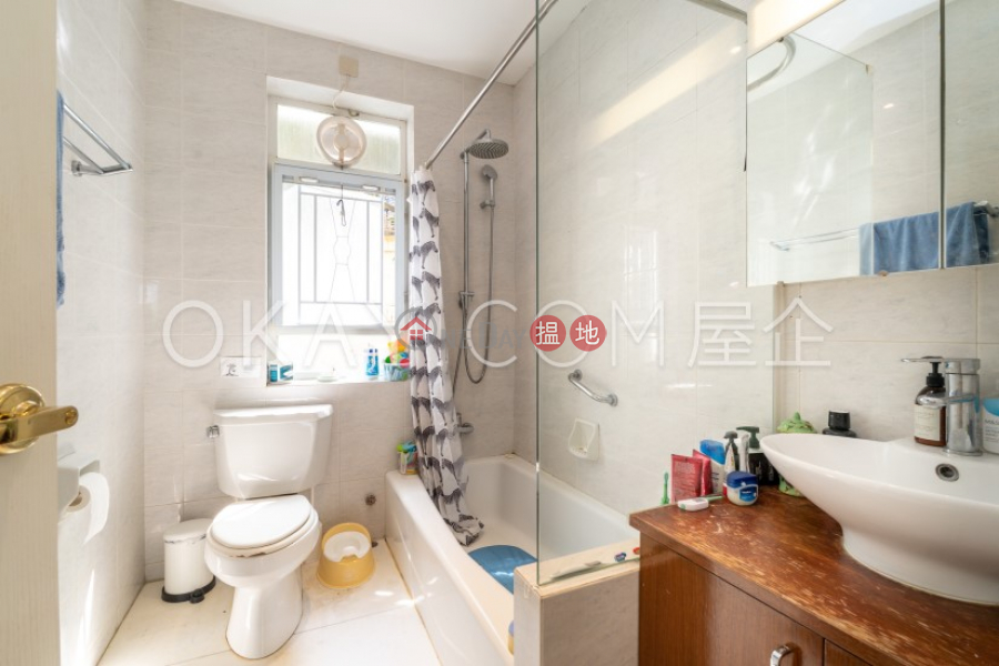 Property Search Hong Kong | OneDay | Residential | Sales Listings | Exquisite 3 bedroom with balcony & parking | For Sale