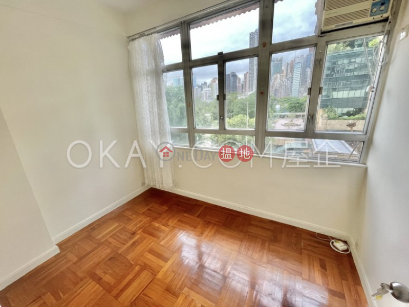 Charming 3 bedroom in Causeway Bay | For Sale | Bay View Mansion 灣景樓 Sales Listings