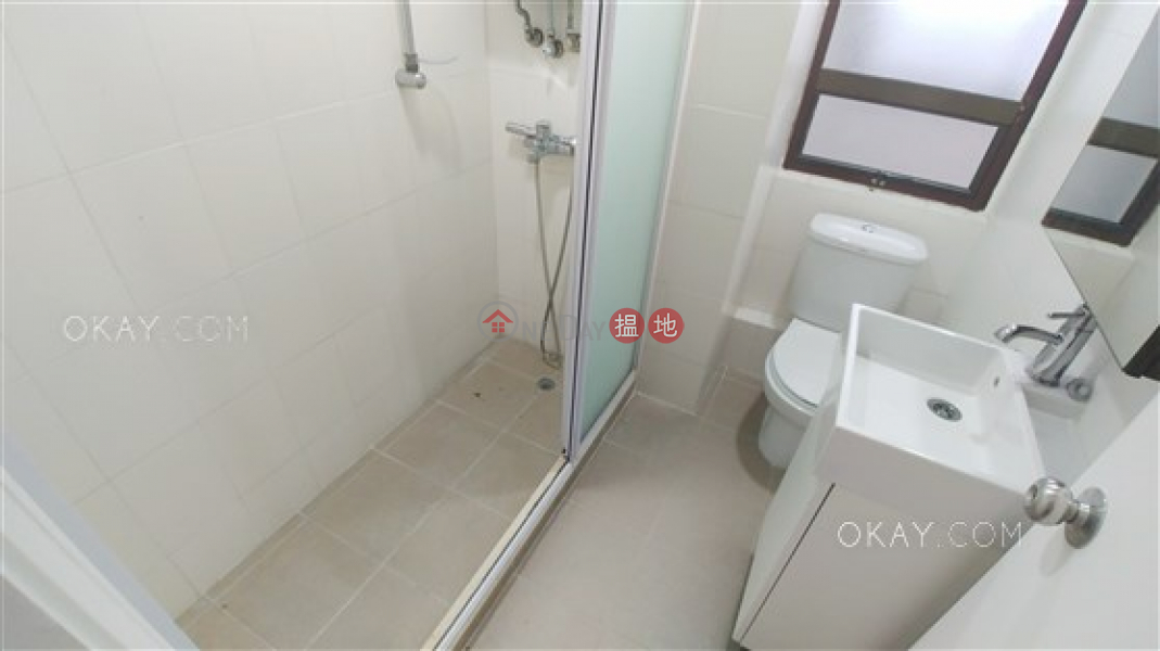HK$ 54,000/ 月|海倫大廈灣仔區-3房2廁,極高層,露台《海倫大廈出租單位》