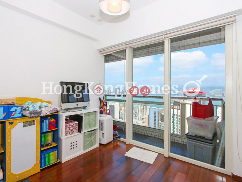 HK$ 50M Centrestage | Central District 4 Bedroom Luxury Unit at Centrestage | For Sale