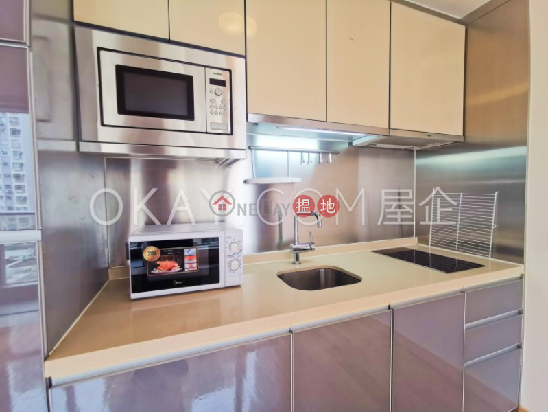 HK$ 9.5M, Island Crest Tower 2, Western District | Generous 1 bedroom with balcony | For Sale