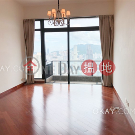 Luxurious 4 bed on high floor with sea views & balcony | For Sale