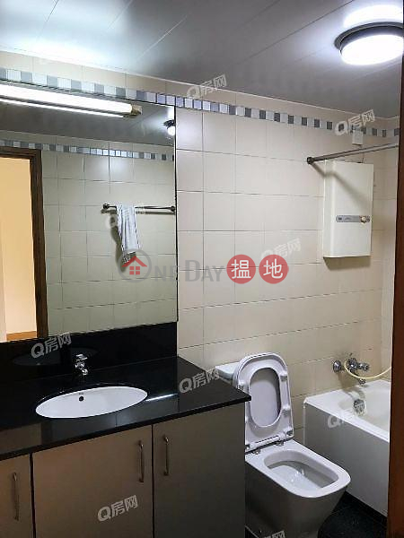 Property Search Hong Kong | OneDay | Residential, Rental Listings Hollywood Terrace | 3 bedroom Low Floor Flat for Rent