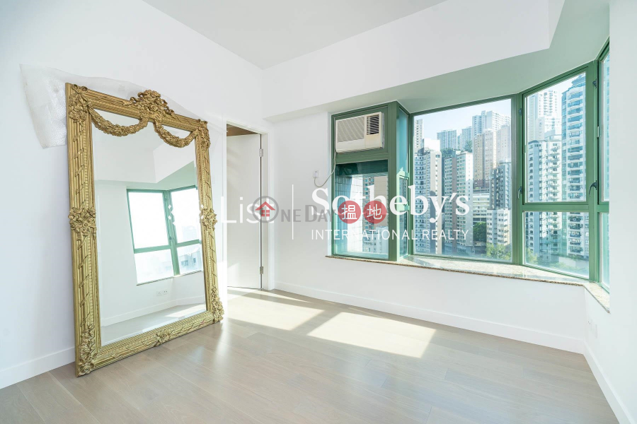 Property for Rent at Y.I with 3 Bedrooms, Y.I Y.I Rental Listings | Wan Chai District (SOTHEBY-R284217-R)