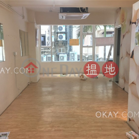 Lovely 2 bedroom in Causeway Bay | Rental | Lai Yuen Apartments 麗園大廈 _0