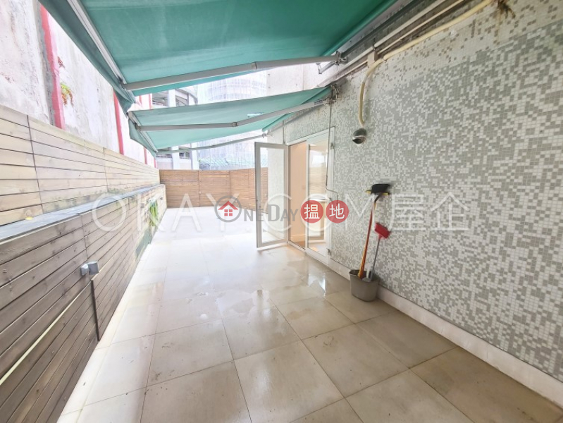 Charming 2 bedroom with terrace | Rental, Ka Fu Building 嘉富大廈 Rental Listings | Western District (OKAY-R72755)