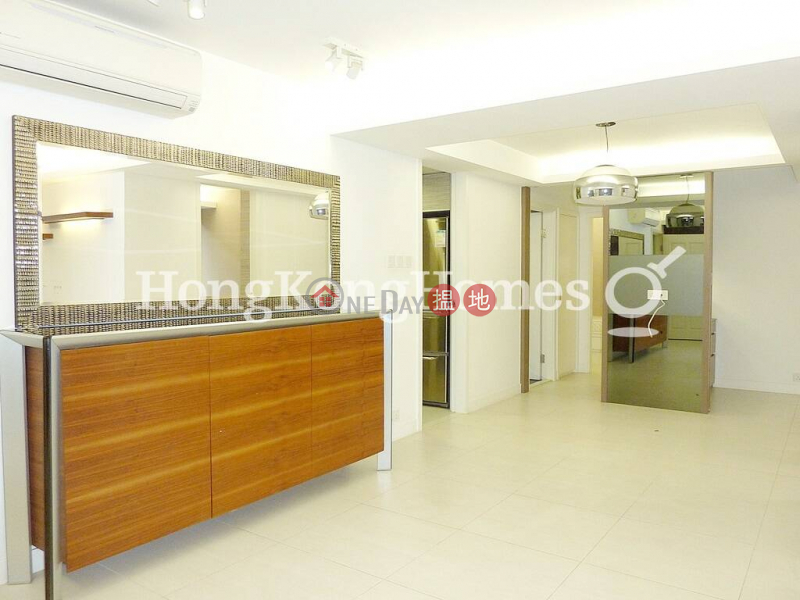 3 Bedroom Family Unit for Rent at Block 3 Phoenix Court | 39 Kennedy Road | Wan Chai District | Hong Kong Rental HK$ 44,500/ month