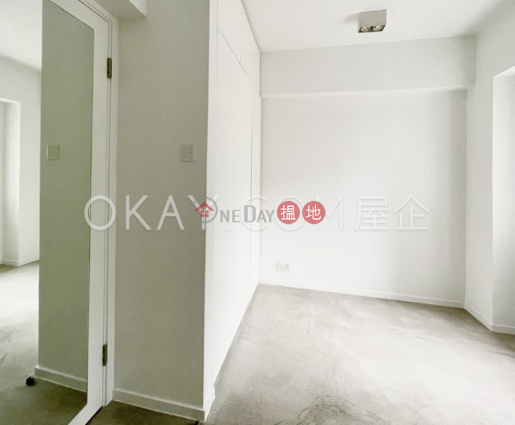 Cozy 2 bedroom in Western District | Rental 18 Water Street | Western District, Hong Kong Rental, HK$ 26,000/ month