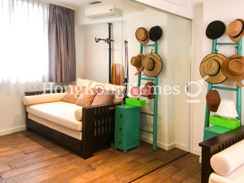 2 Bedroom Unit for Rent at Sun Luen Building | 29-31 Bonham Road | Western District, Hong Kong | Rental HK$ 60,000/ month