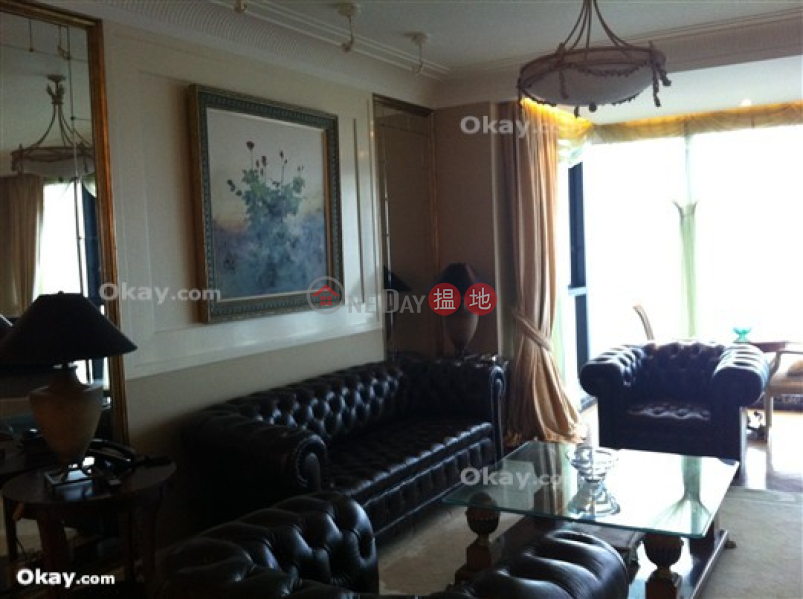 香港搵樓|租樓|二手盤|買樓| 搵地 | 住宅出售樓盤-3房3廁,極高層,星級會所,連車位The Mayfair出售單位