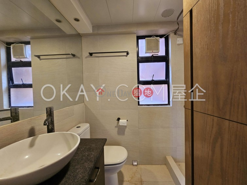 Property Search Hong Kong | OneDay | Residential | Sales Listings | Tasteful 1 bedroom in Mid-levels West | For Sale