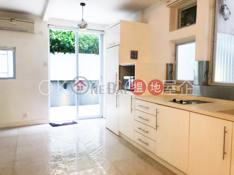 Charming 1 bedroom with terrace | For Sale | CNT Bisney 美琳園 _0