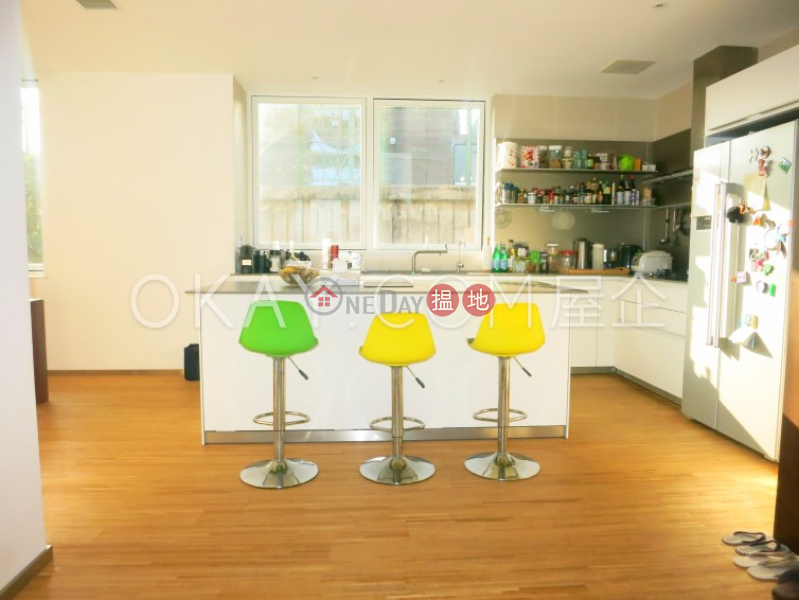 Exquisite 3 bed on high floor with rooftop & balcony | For Sale | Gordon Terrace 歌敦臺 Sales Listings