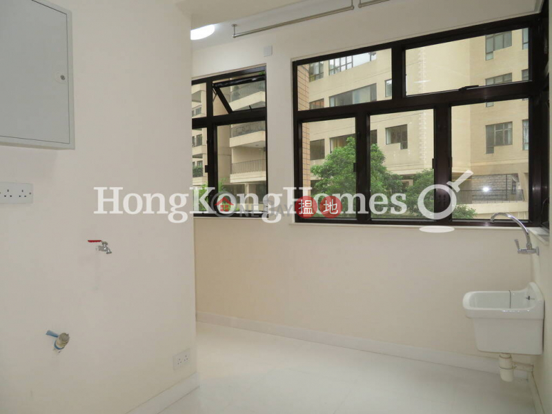 HK$ 128,000/ month, Chung Tak Mansion Central District 3 Bedroom Family Unit for Rent at Chung Tak Mansion