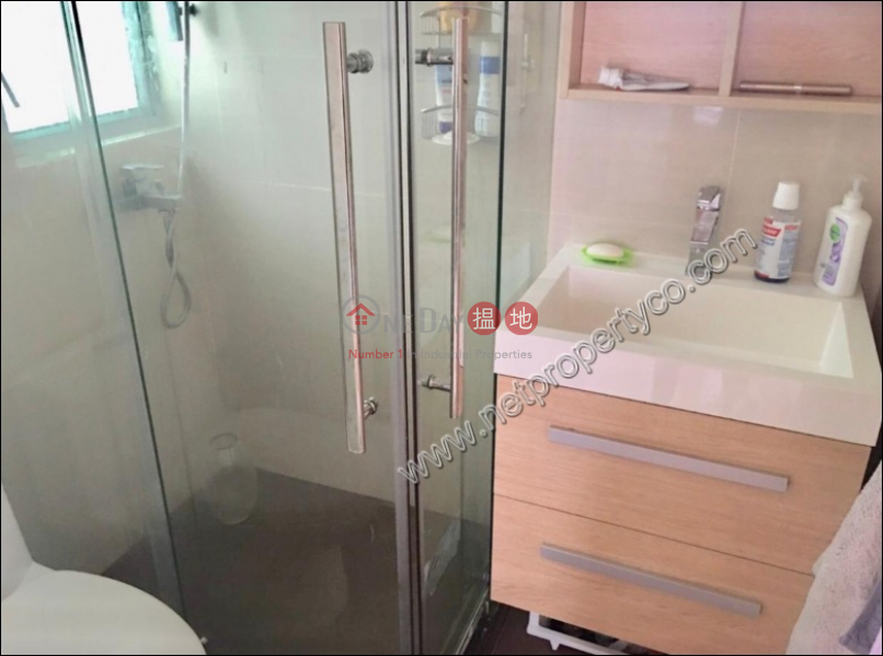 Kee On Building, Middle Residential, Rental Listings, HK$ 17,000/ month