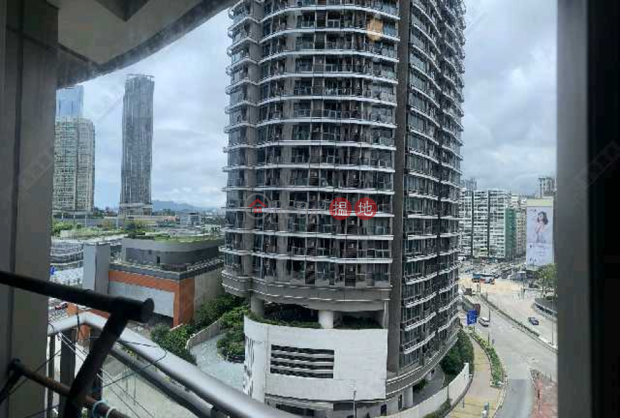 低層2房連露台開揚景|油尖旺Grand Austin 5A座(Grand Austin Tower 5A)出售樓盤 (A4555934)