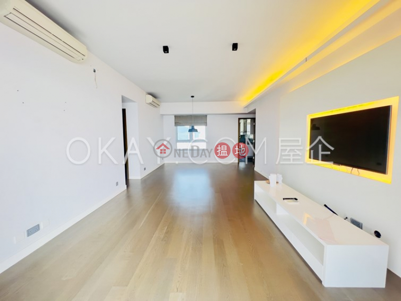 Luxurious 2 bed on high floor with balcony & parking | For Sale | Phase 4 Bel-Air On The Peak Residence Bel-Air 貝沙灣4期 Sales Listings
