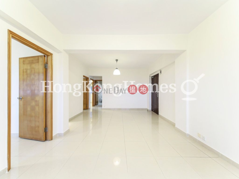 3 Bedroom Family Unit at Lai King Mansion | For Sale 883 King\'s Road | Eastern District | Hong Kong | Sales | HK$ 15.5M