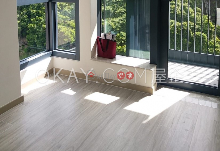 Generous 2 bedroom with balcony | For Sale | Novum East 君豪峰 Sales Listings
