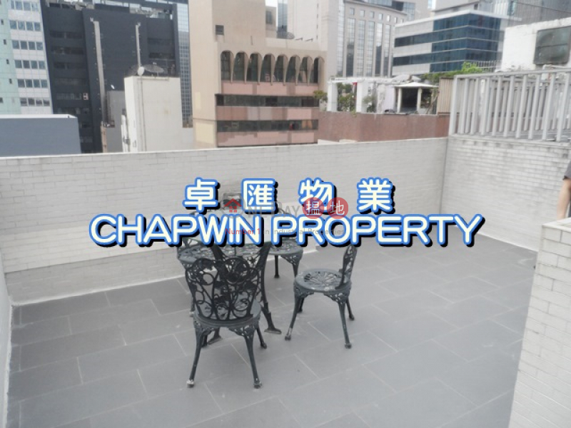 HK$ 7M, Hay Wah Building BlockA | Wan Chai District, with roof top