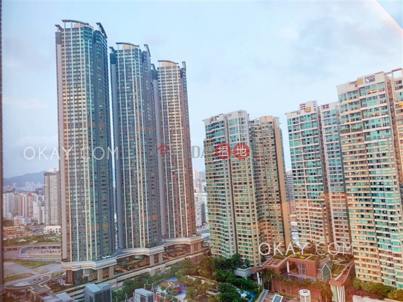 HK$ 36,000/ month | The Cullinan Tower 20 Zone 2 (Ocean Sky),Yau Tsim Mong, Lovely 2 bedroom in Kowloon Station | Rental