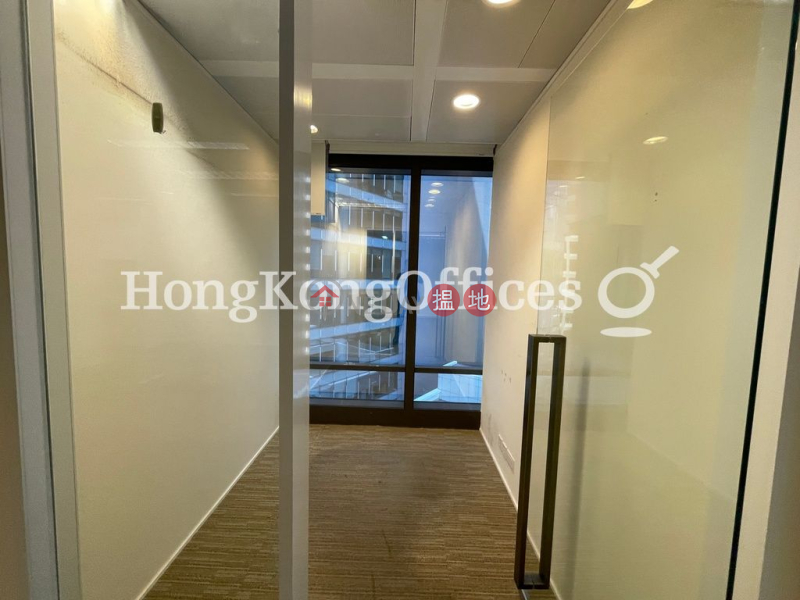 HK$ 76,500/ month 9 Queen\'s Road Central, Central District | Office Unit for Rent at 9 Queen\'s Road Central