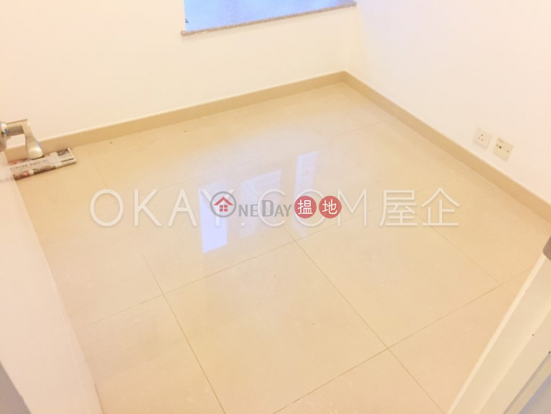 Generous 3 bedroom with balcony | Rental 39 Taikoo Shing Road | Eastern District, Hong Kong | Rental HK$ 27,000/ month