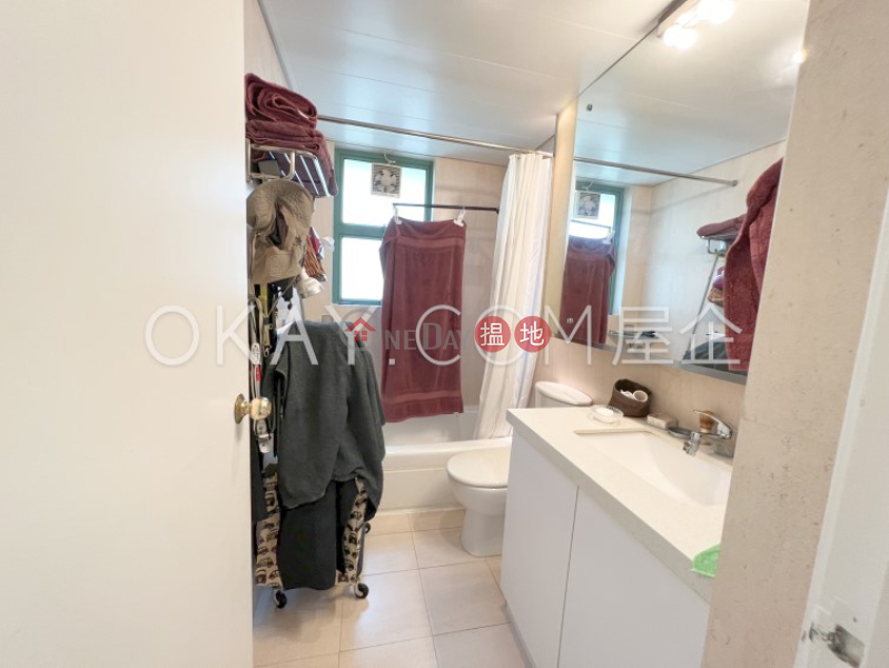 Gorgeous 3 bedroom on high floor | For Sale | Discovery Bay, Phase 11 Siena One, Block 56 愉景灣 11期 海澄湖畔一段 56座 Sales Listings