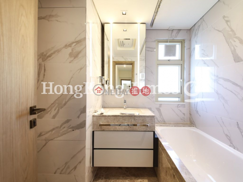 HK$ 88,000/ month | St. Joan Court | Central District | 3 Bedroom Family Unit for Rent at St. Joan Court