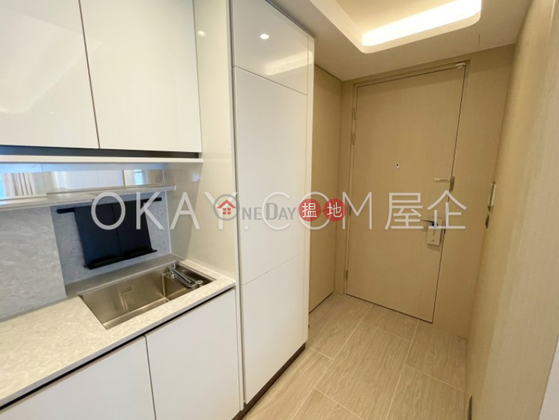 Charming 2 bedroom with balcony | Rental 18 Caine Road | Western District, Hong Kong | Rental | HK$ 39,000/ month