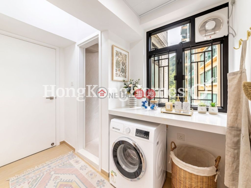 3 Bedroom Family Unit for Rent at Hong Villa | Hong Villa 峰景 Rental Listings
