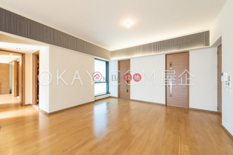 Lovely 3 bedroom with balcony & parking | Rental, 7 South Bay Close | Southern District Hong Kong | Rental | HK$ 90,000/ month