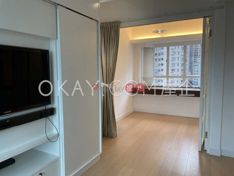 Tasteful 1 bedroom on high floor with balcony | Rental | Bel Mount Garden 百麗花園 Rental Listings