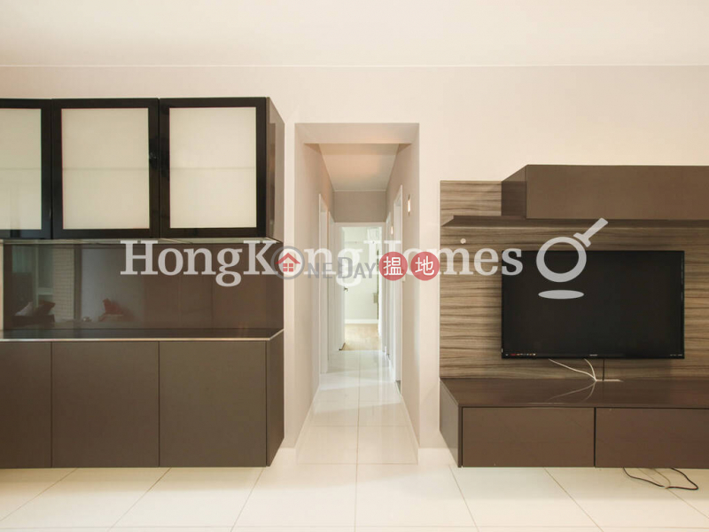 3 Bedroom Family Unit for Rent at Royal Court | 9 Kennedy Road | Wan Chai District, Hong Kong | Rental HK$ 33,800/ month