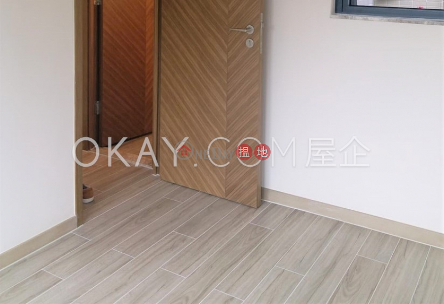 Generous 2 bedroom with balcony | For Sale | Novum East 君豪峰 Sales Listings